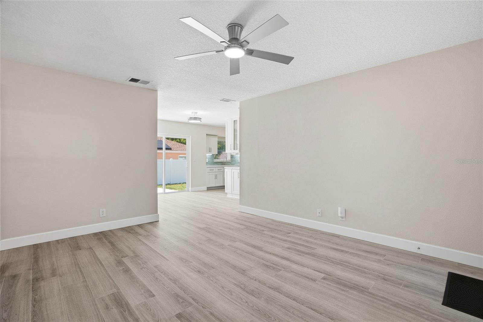 TAYLOR LAKE SUB - Residential