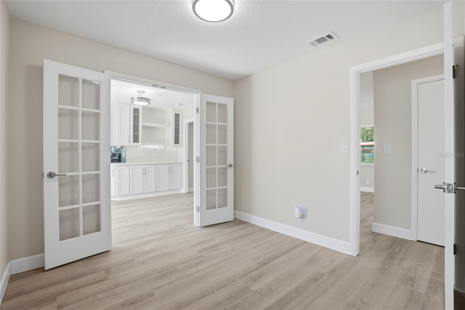 TAYLOR LAKE SUB - Residential