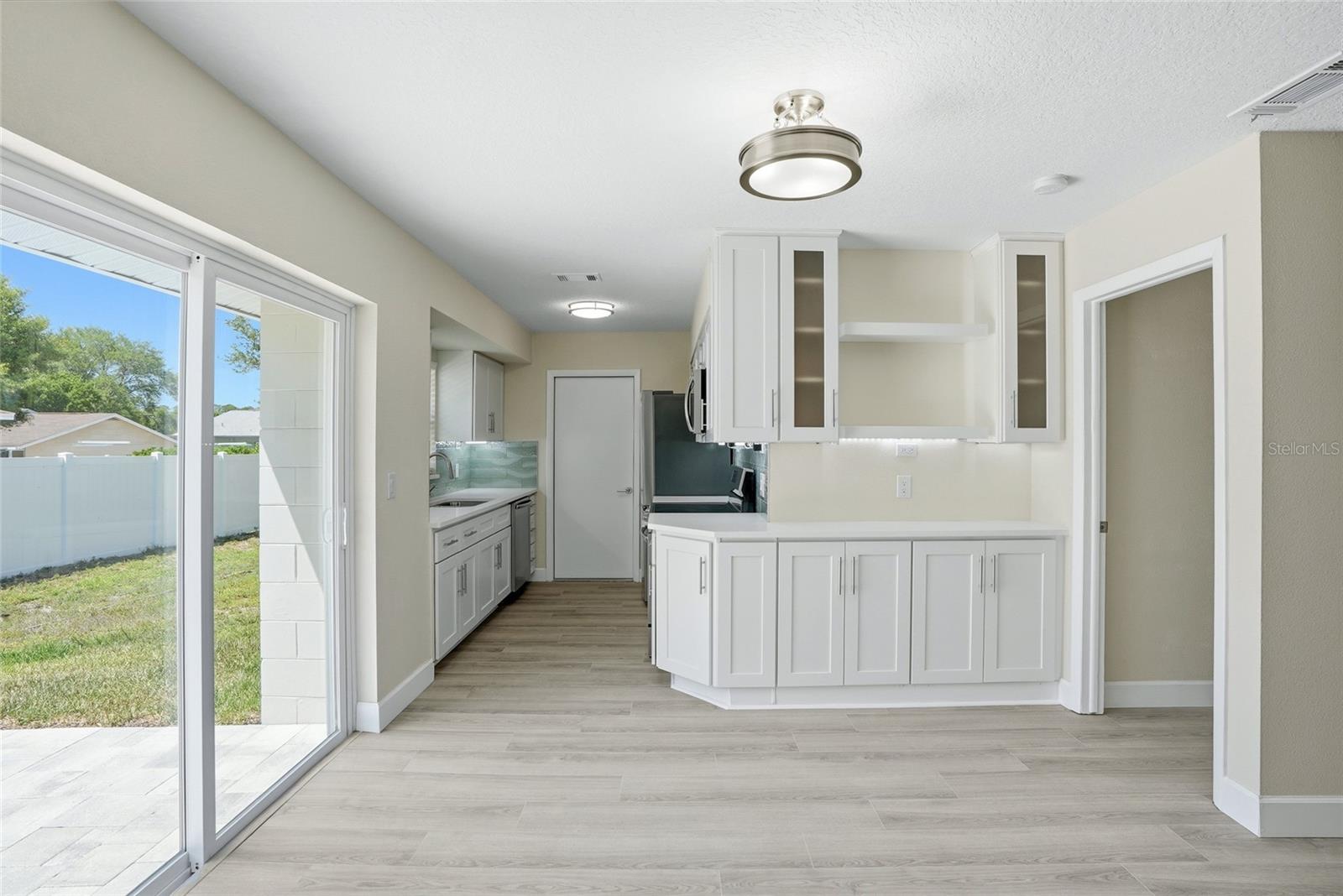 TAYLOR LAKE SUB - Residential