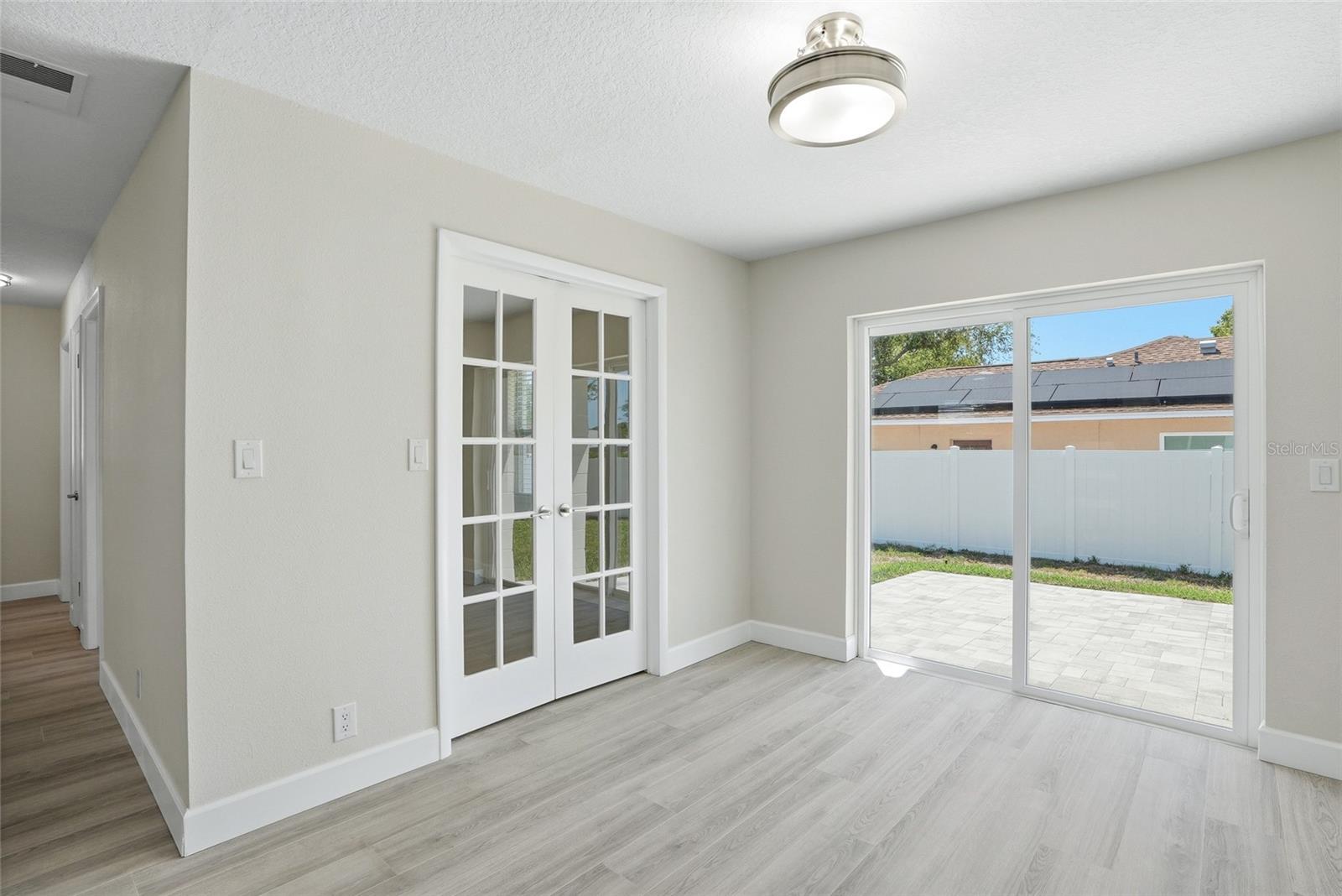 TAYLOR LAKE SUB - Residential