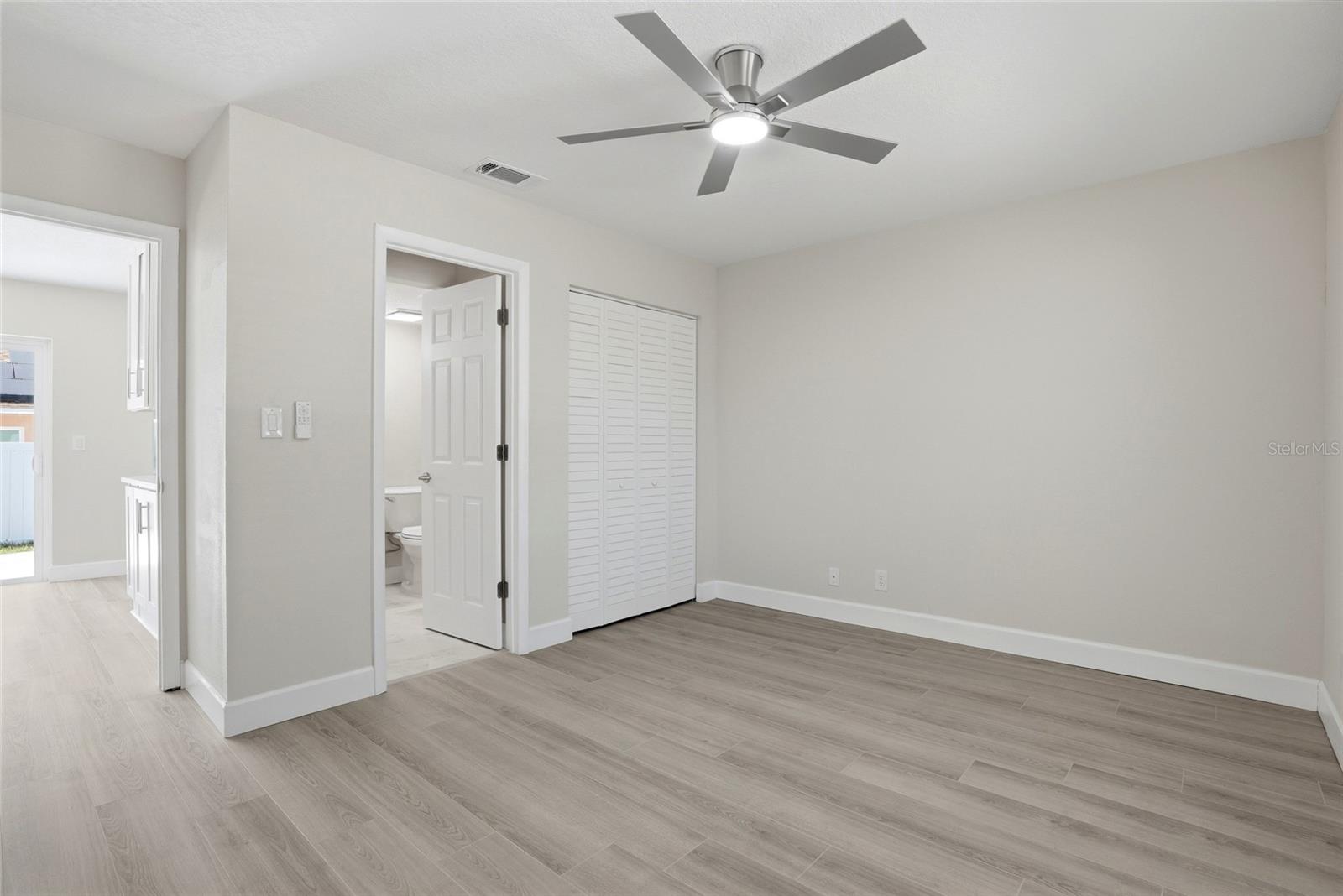 TAYLOR LAKE SUB - Residential