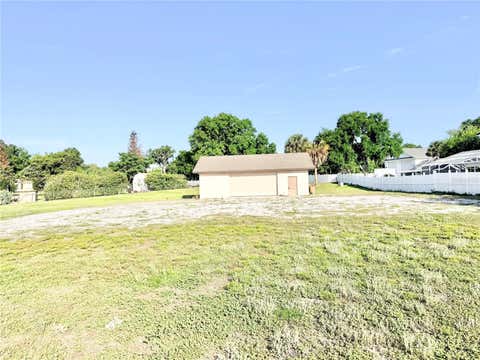 Tiny photo for 3155 Lakeshore Drive, Mount Dora, FL 32757 (MLS # G5111262)