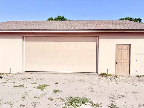 Tiny photo for 3155 Lakeshore Drive, Mount Dora, FL 32757 (MLS # G5111262)
