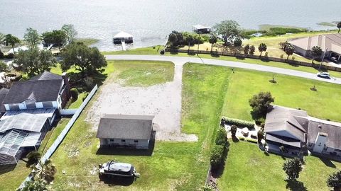 Tiny photo for 3155 Lakeshore Drive, Mount Dora, FL 32757 (MLS # G5111262)