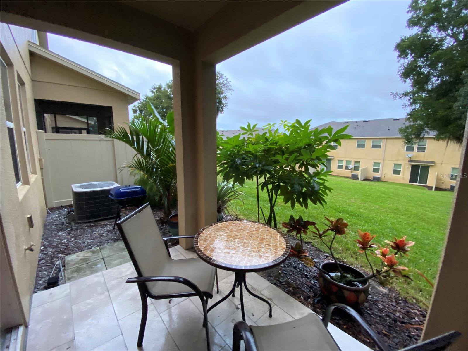 RESERVE/MDW LAKE A-I K M O Q T - Residential Lease