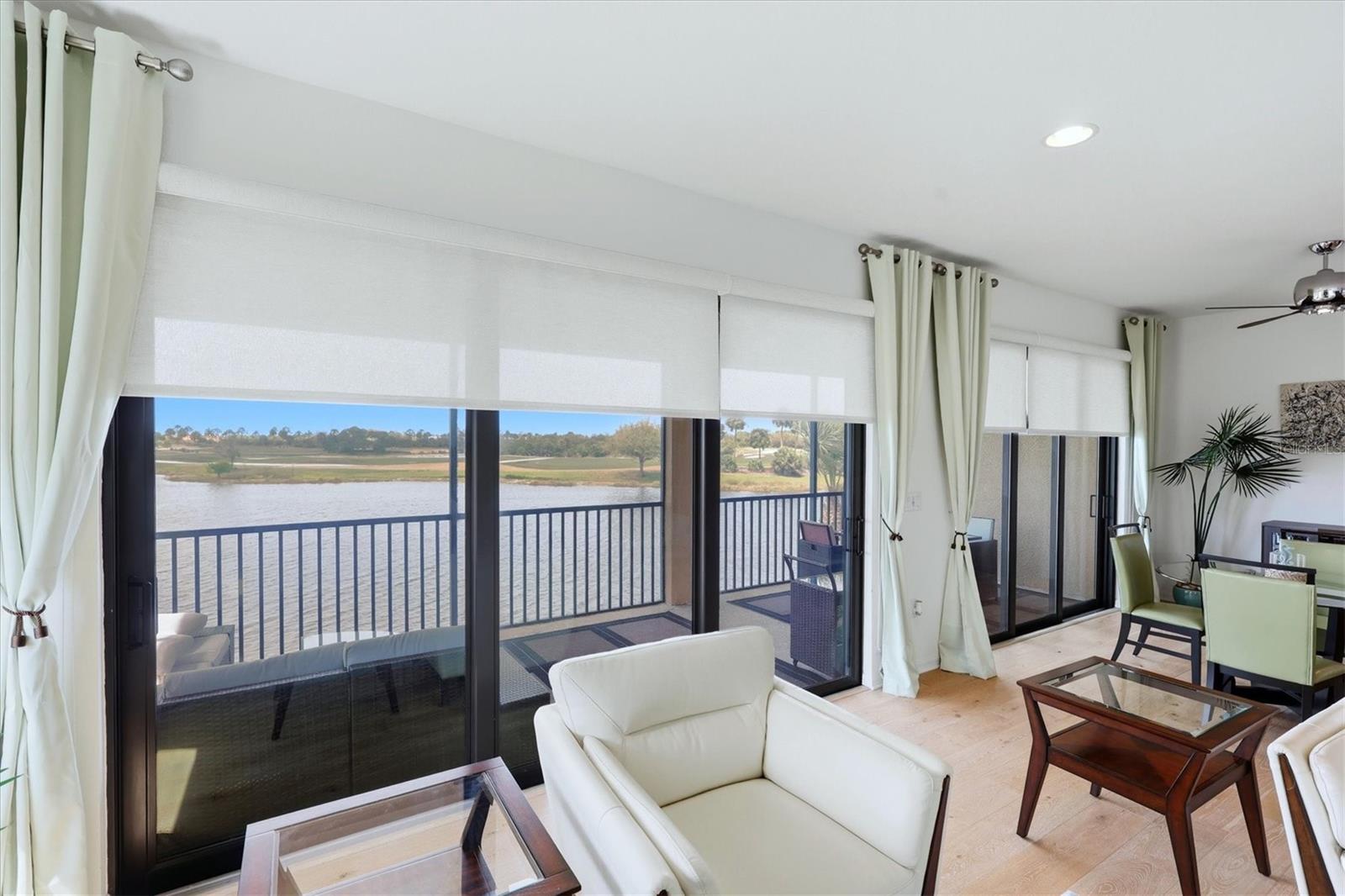 OAK RUN III/SARASOTA NATIONAL - Residential