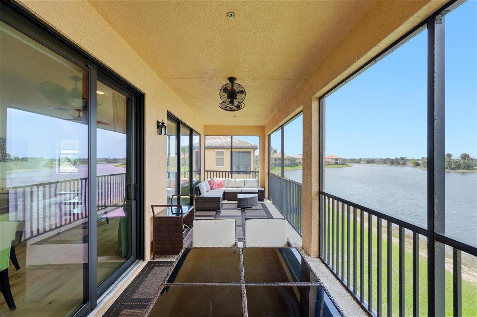 OAK RUN III/SARASOTA NATIONAL - Residential