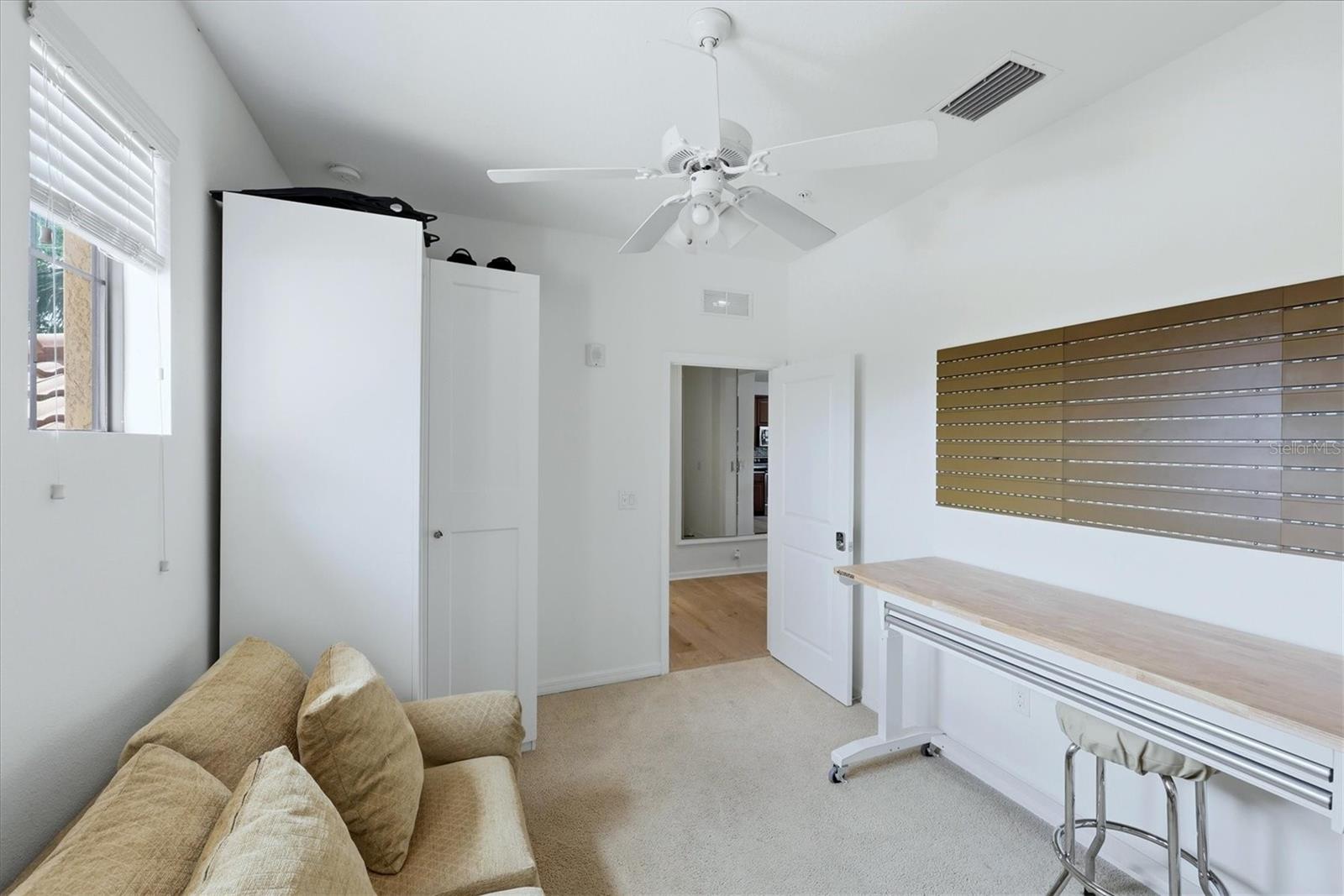 OAK RUN III/SARASOTA NATIONAL - Residential