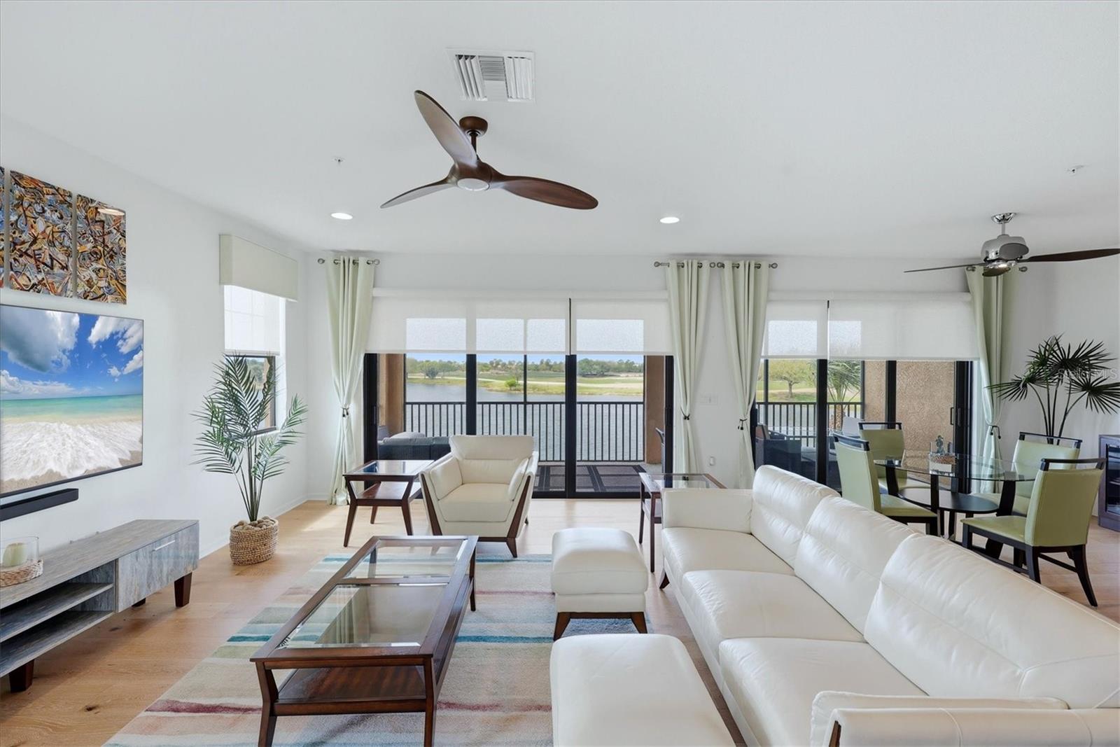 OAK RUN III/SARASOTA NATIONAL - Residential