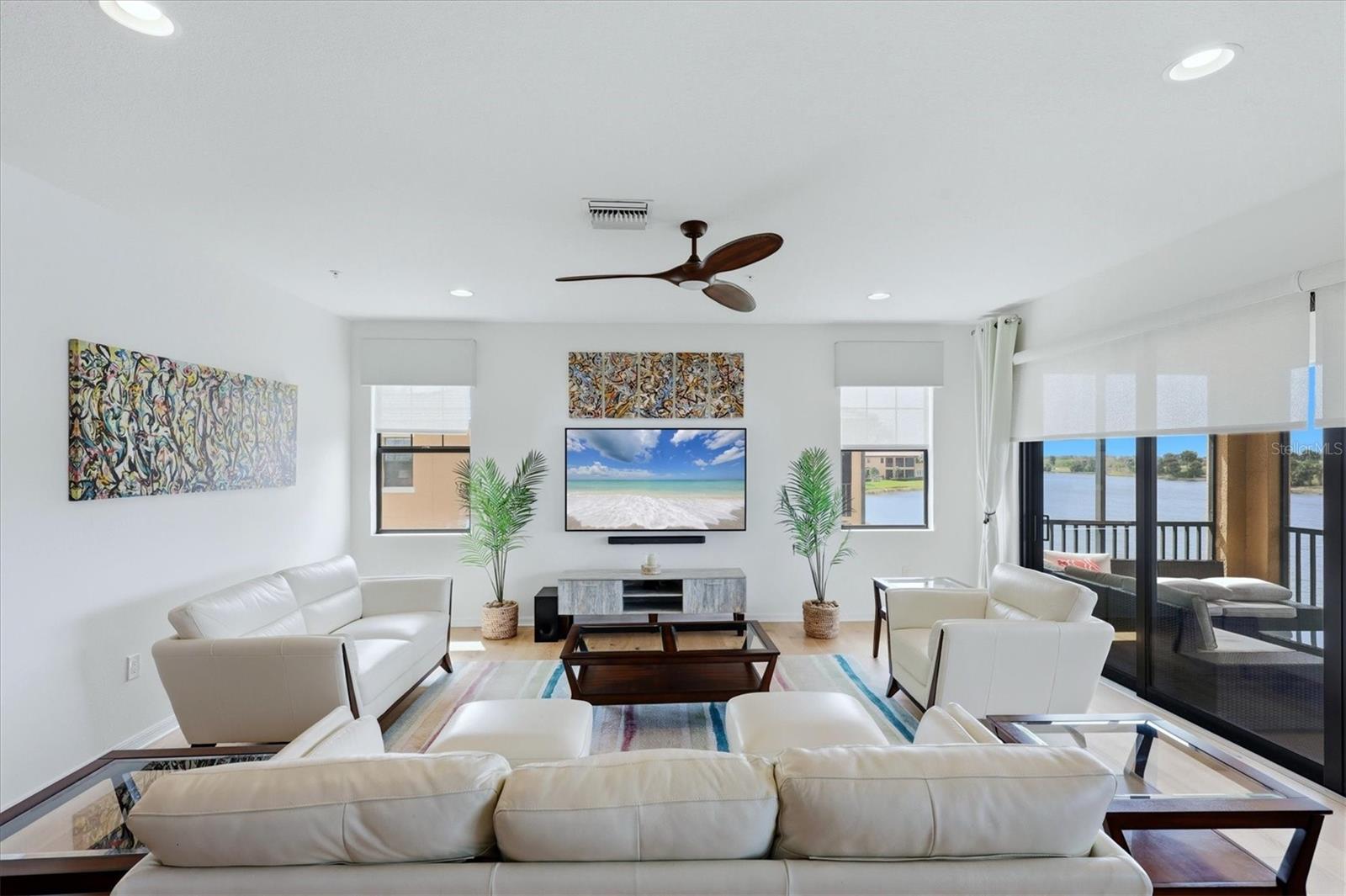 OAK RUN III/SARASOTA NATIONAL - Residential