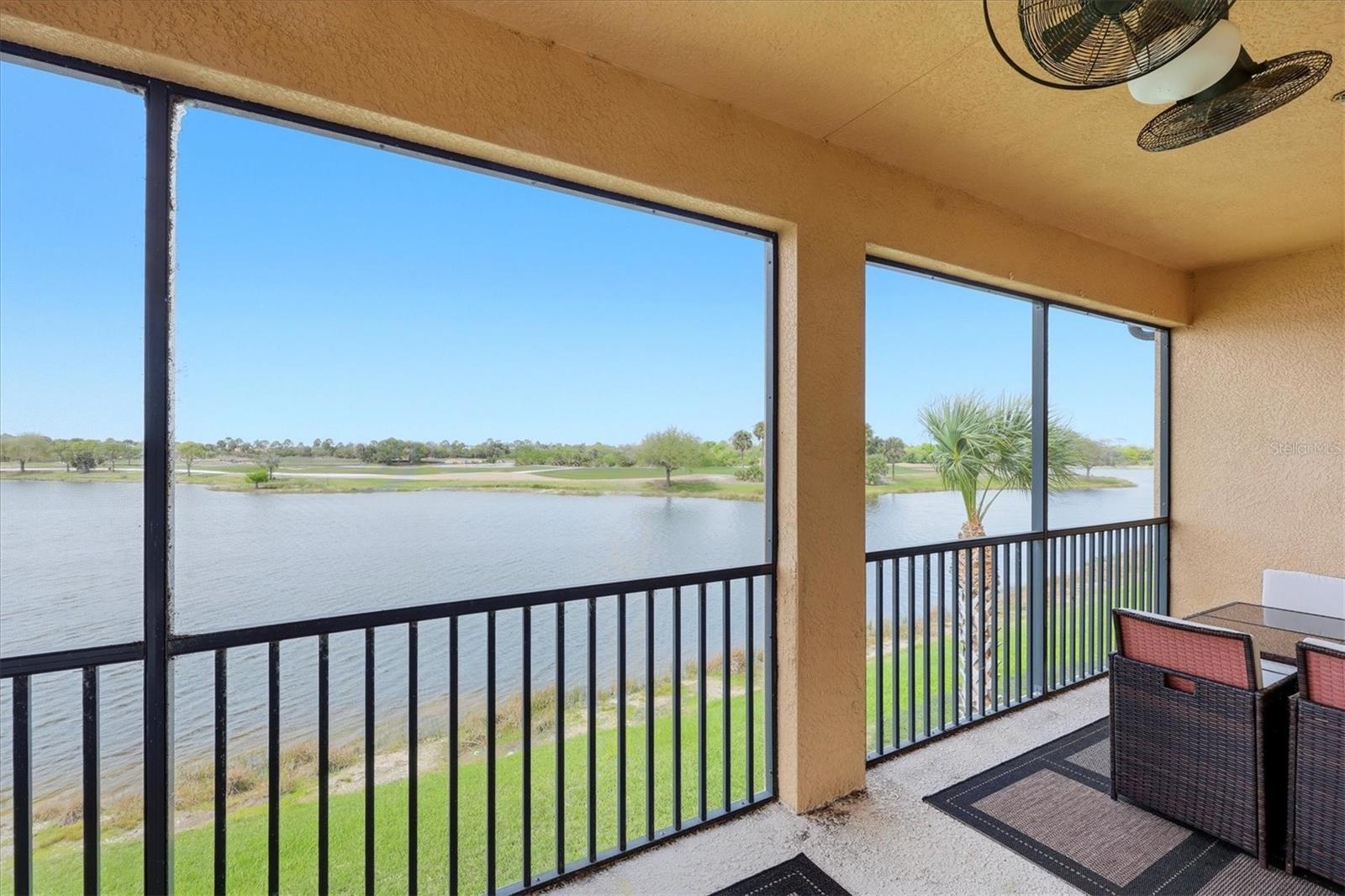 OAK RUN III/SARASOTA NATIONAL - Residential