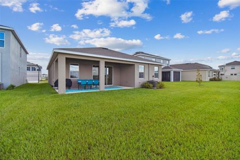 A home in PLANT CITY