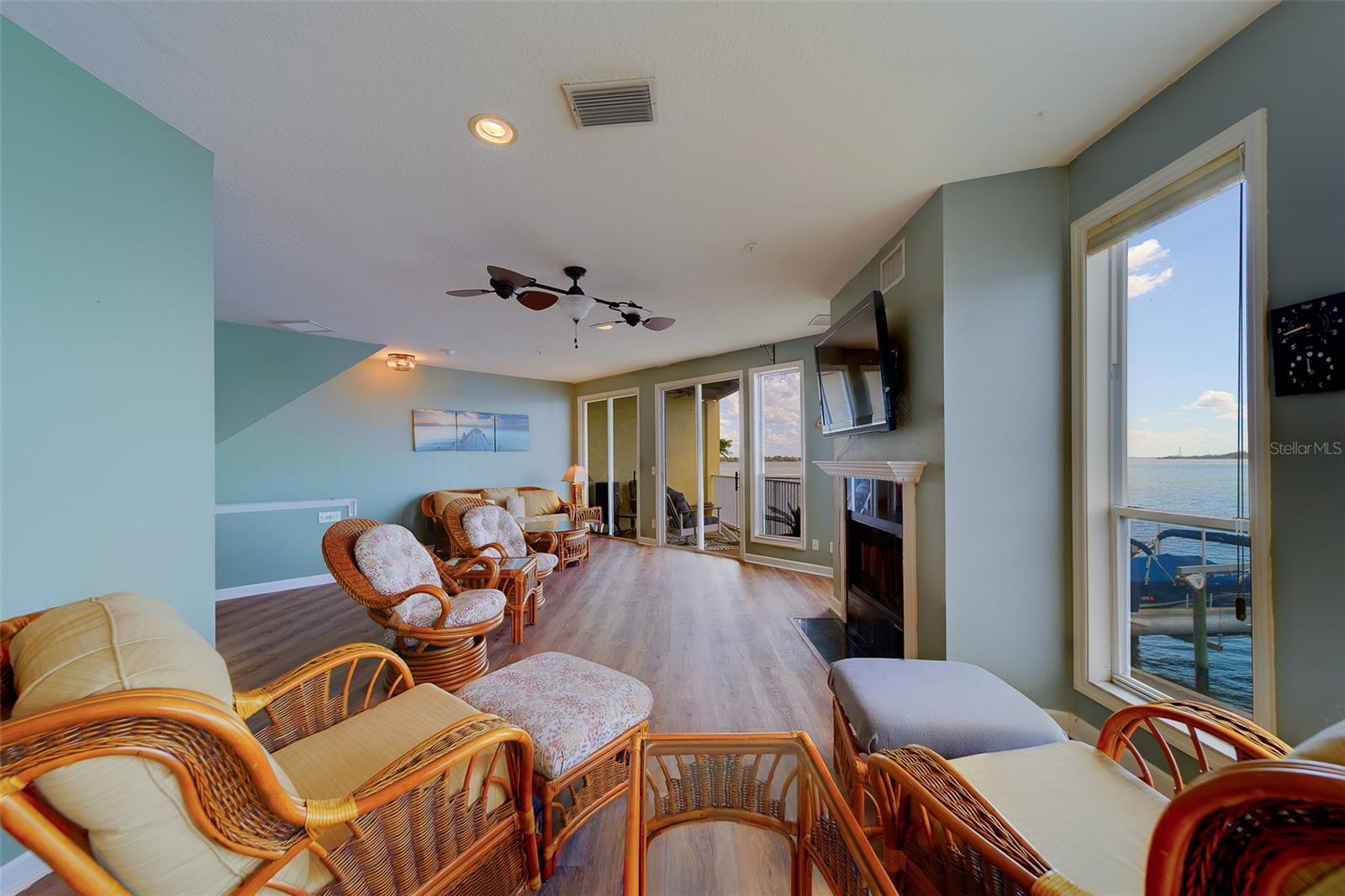 SEASIDE ESTATES - Residential