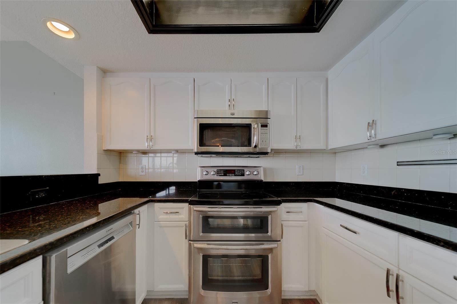 SEASIDE ESTATES - Residential