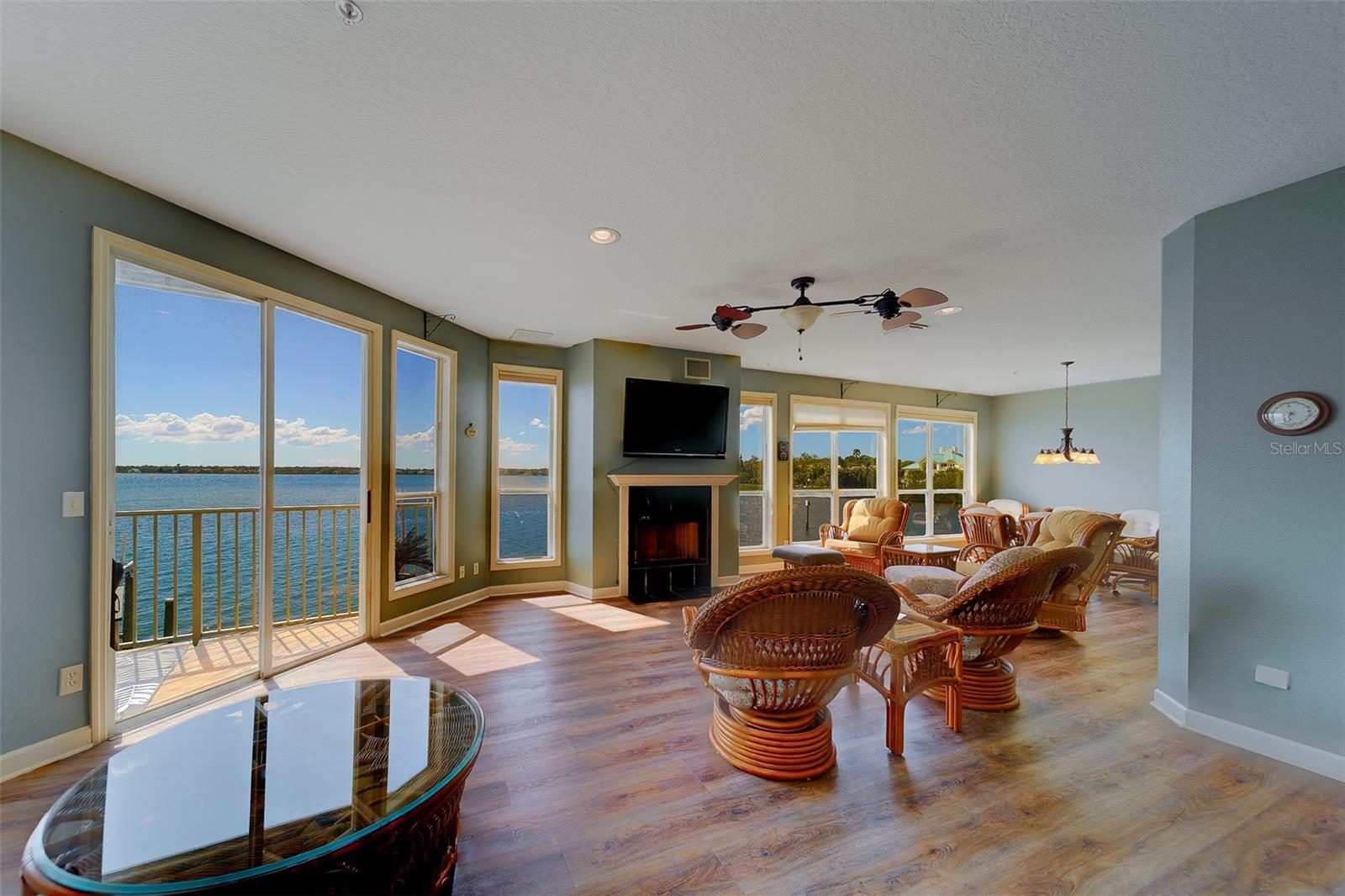 SEASIDE ESTATES - Residential