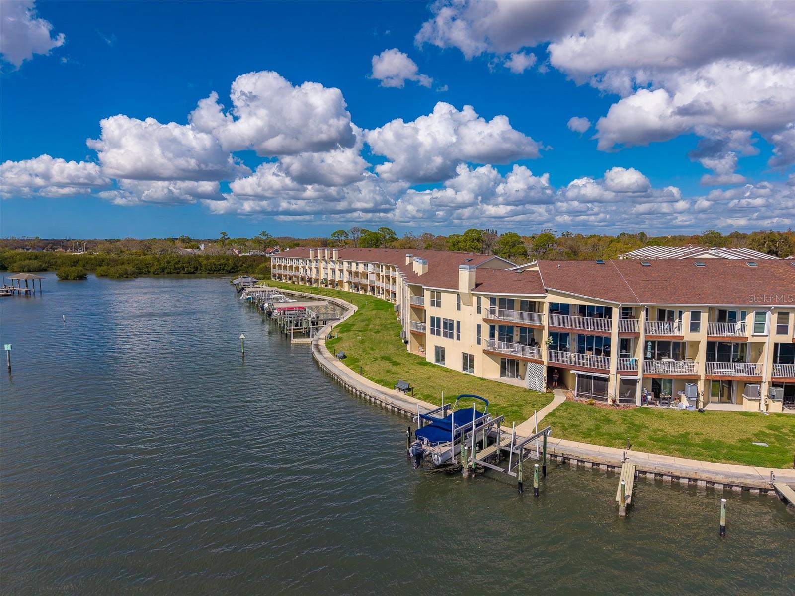 SEASIDE ESTATES - Residential