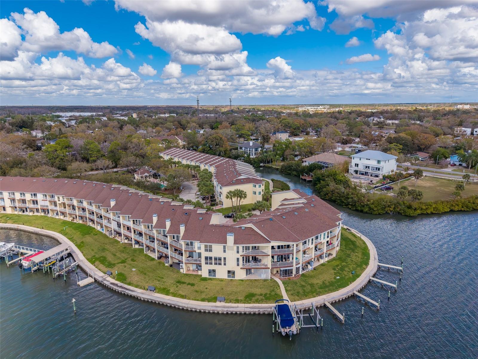 SEASIDE ESTATES - Residential