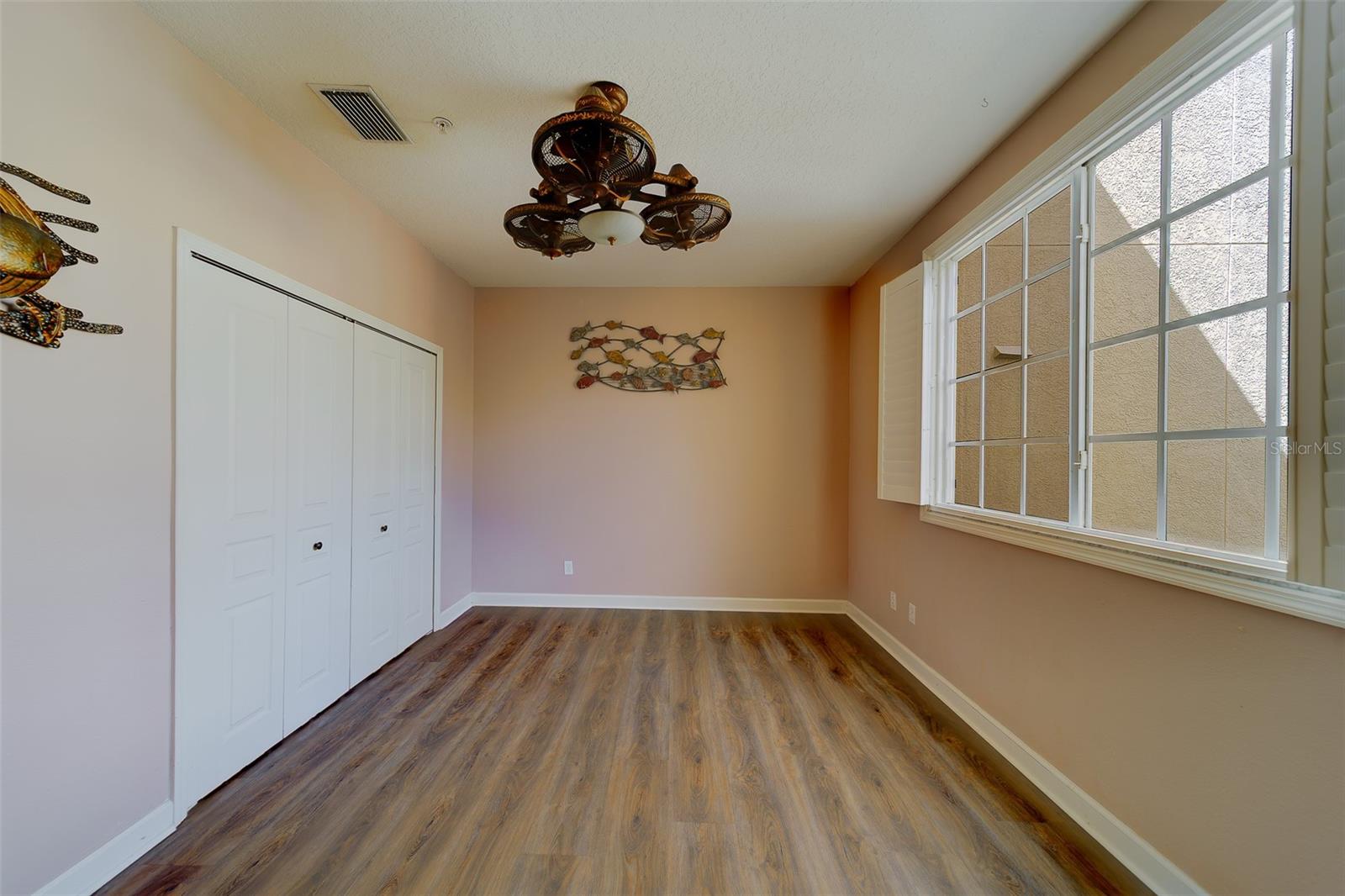 SEASIDE ESTATES - Residential