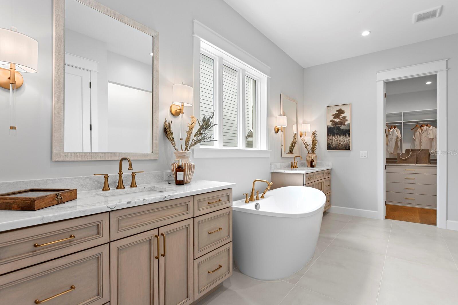 MARYLAND MANOR 2ND UNIT - Residential