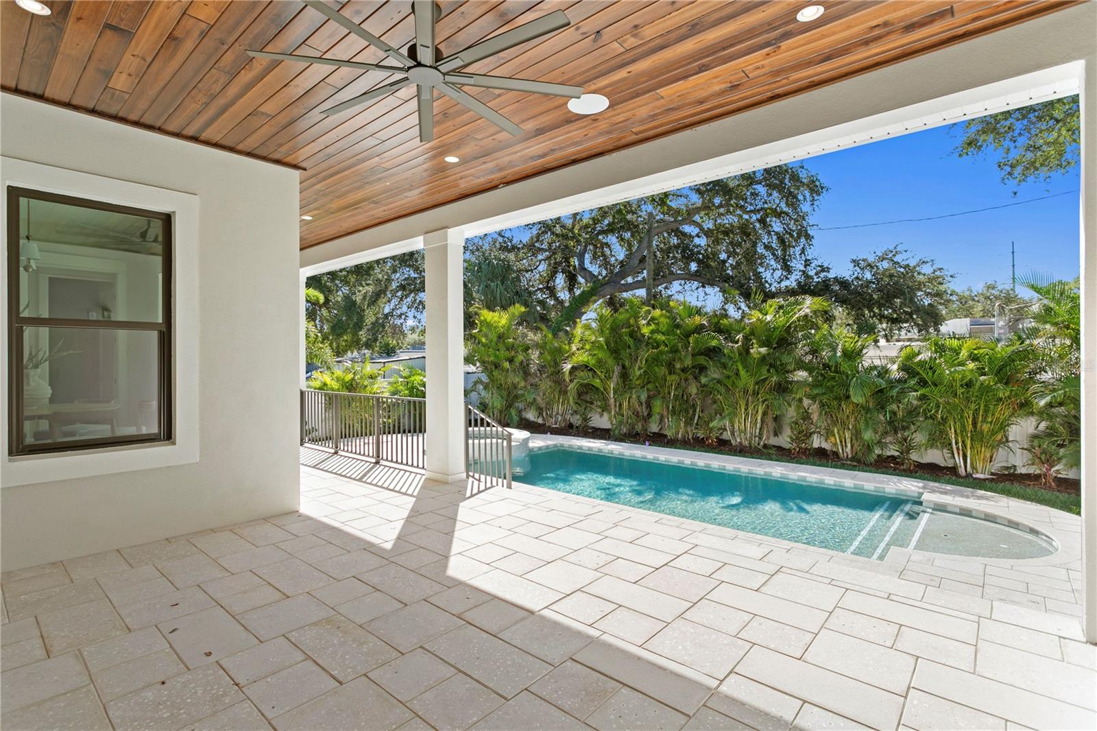 MARYLAND MANOR 2ND UNIT - Residential