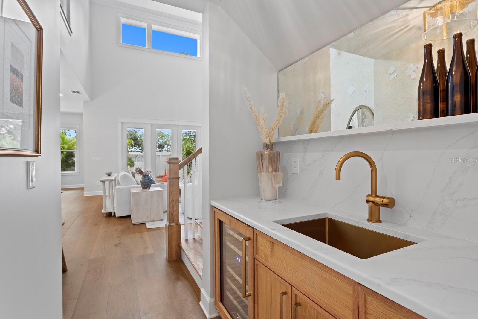 MARYLAND MANOR 2ND UNIT - Residential