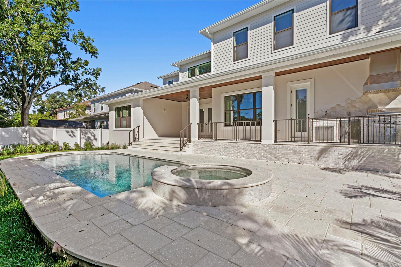 MARYLAND MANOR 2ND UNIT - Residential