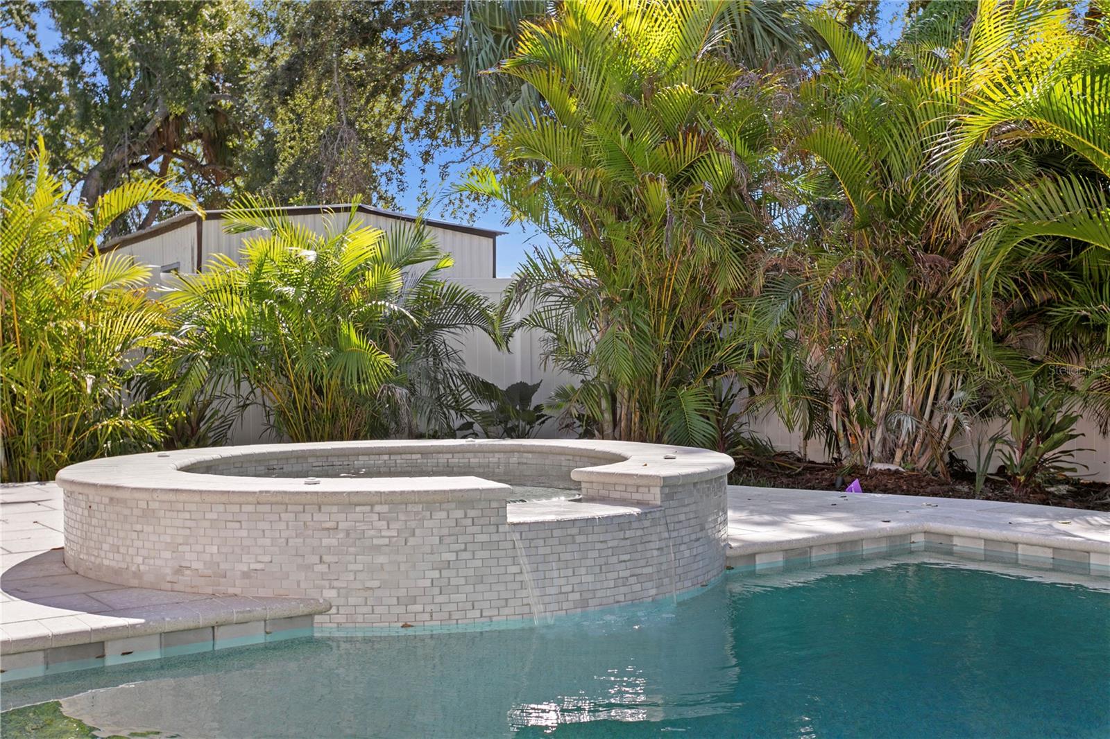 MARYLAND MANOR 2ND UNIT - Residential