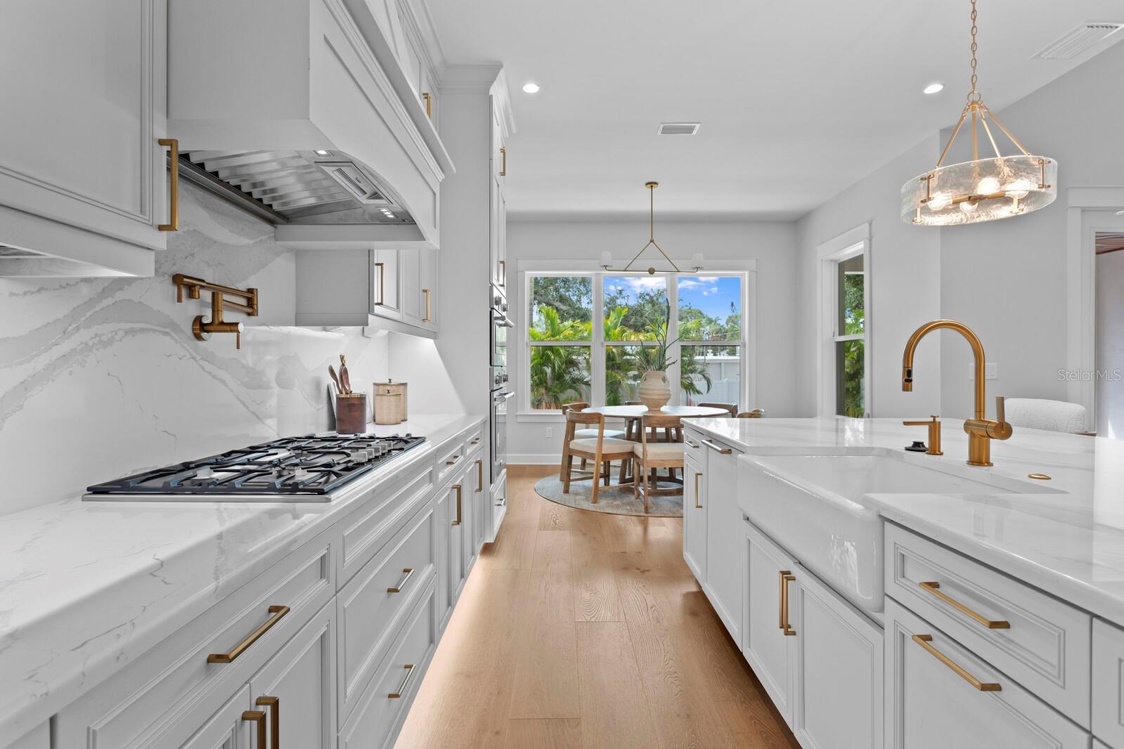 MARYLAND MANOR 2ND UNIT - Residential