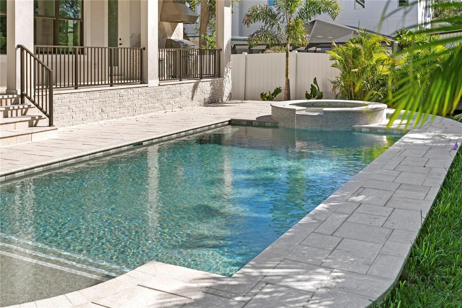 MARYLAND MANOR 2ND UNIT - Residential