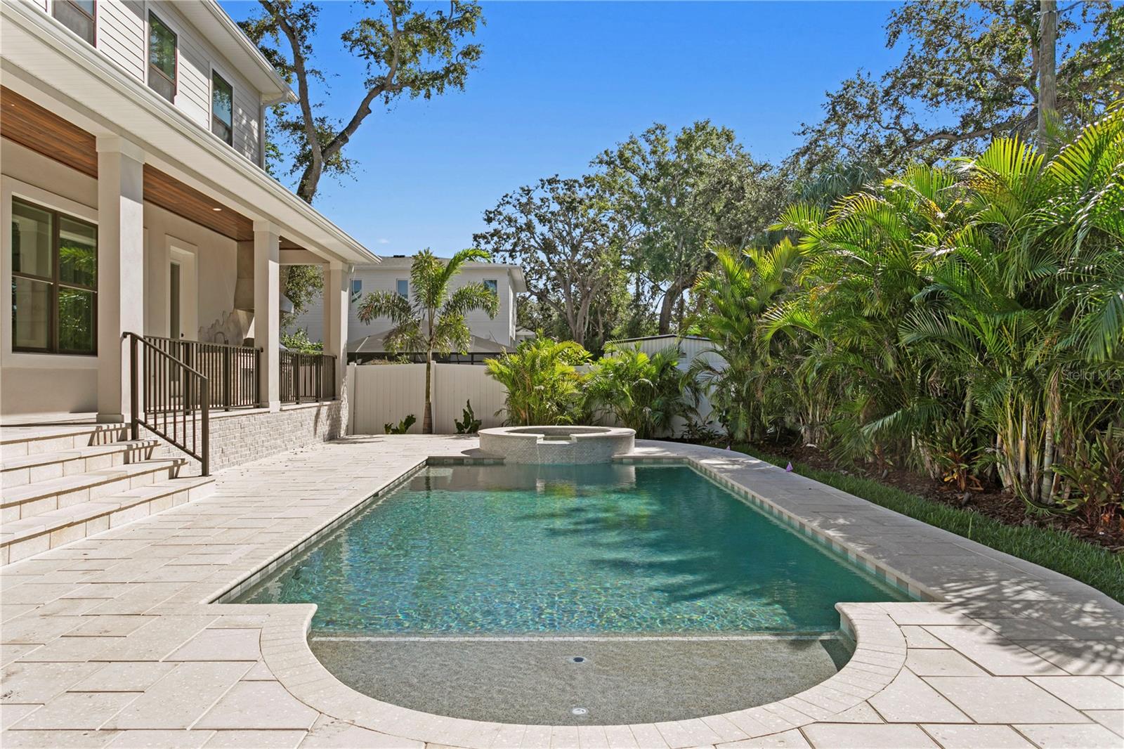 MARYLAND MANOR 2ND UNIT - Residential