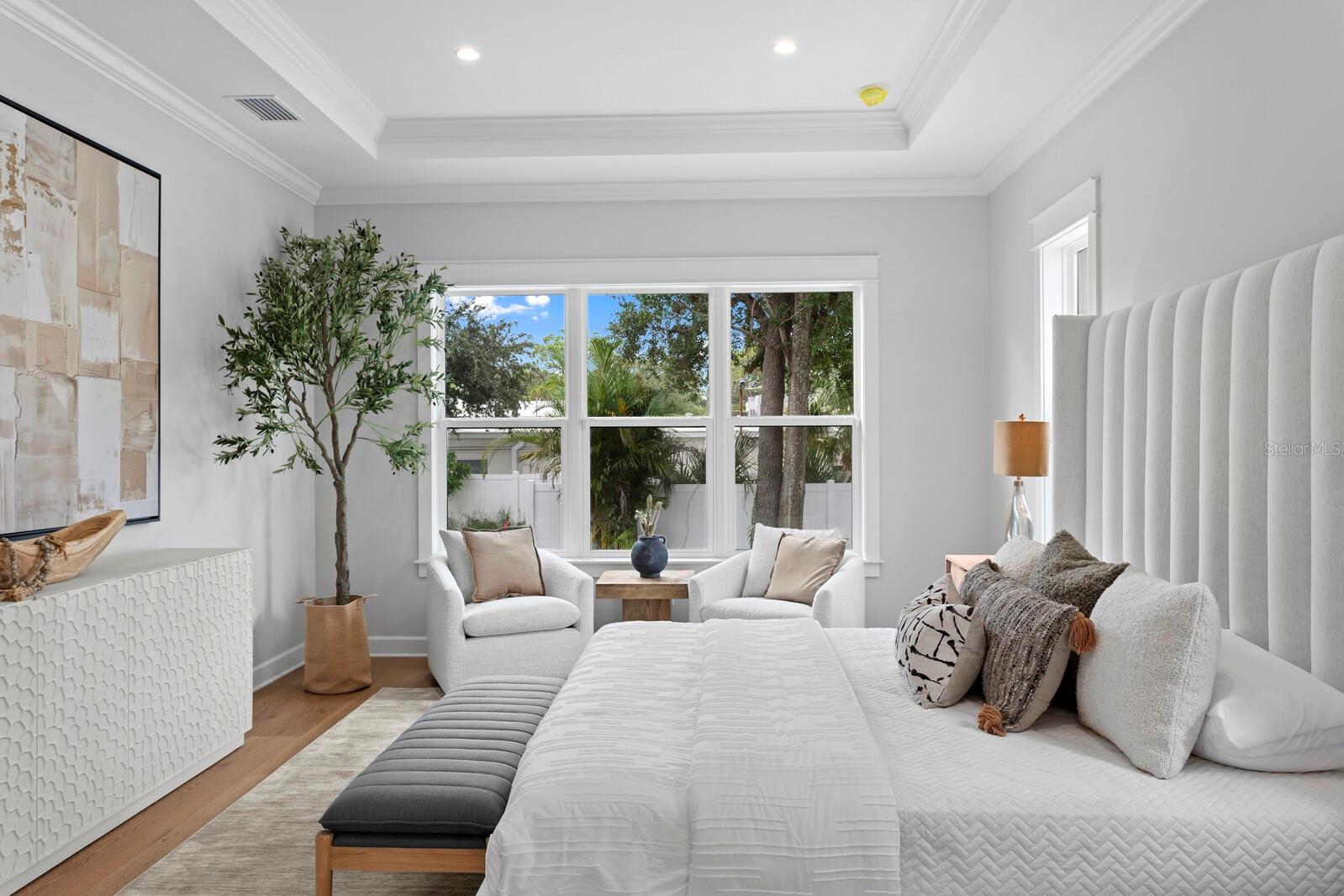 MARYLAND MANOR 2ND UNIT - Residential