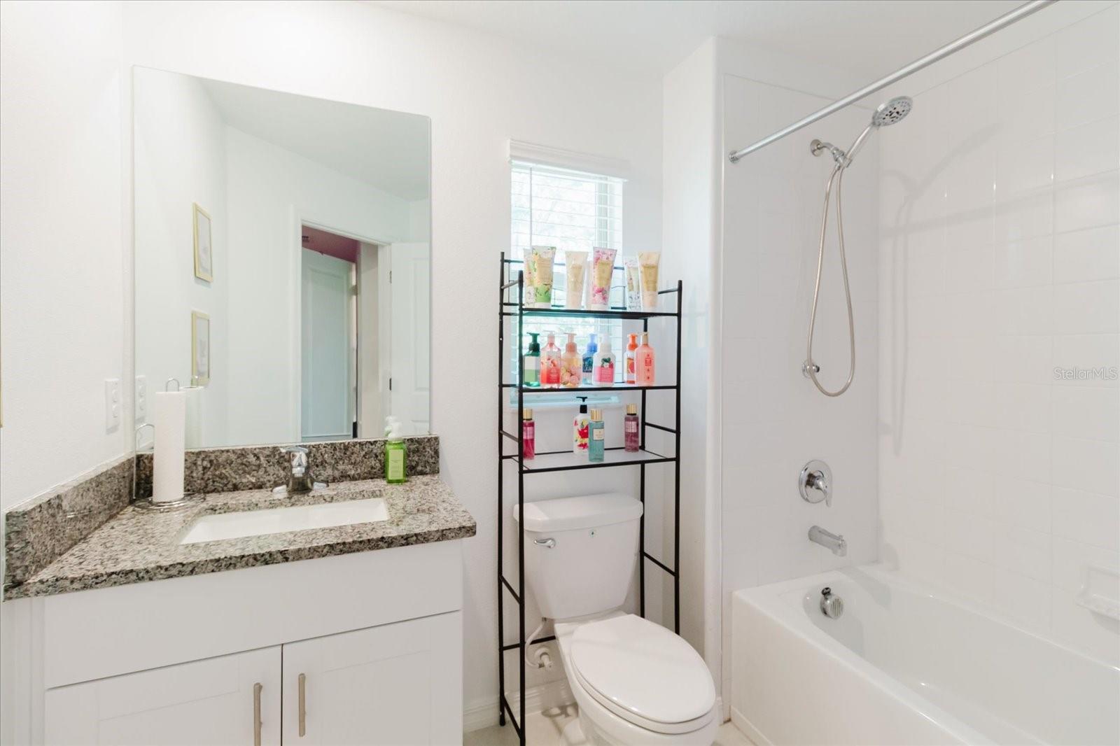 TOWNES/DARLINGTON - Residential