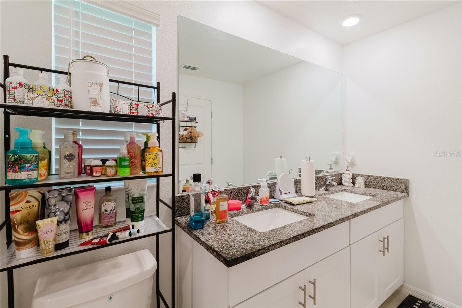 TOWNES/DARLINGTON - Residential