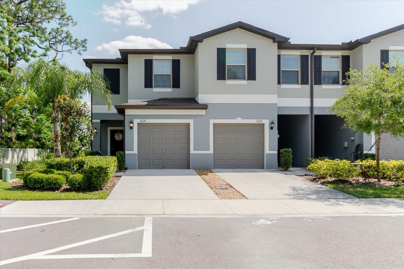 TOWNES/DARLINGTON - Residential