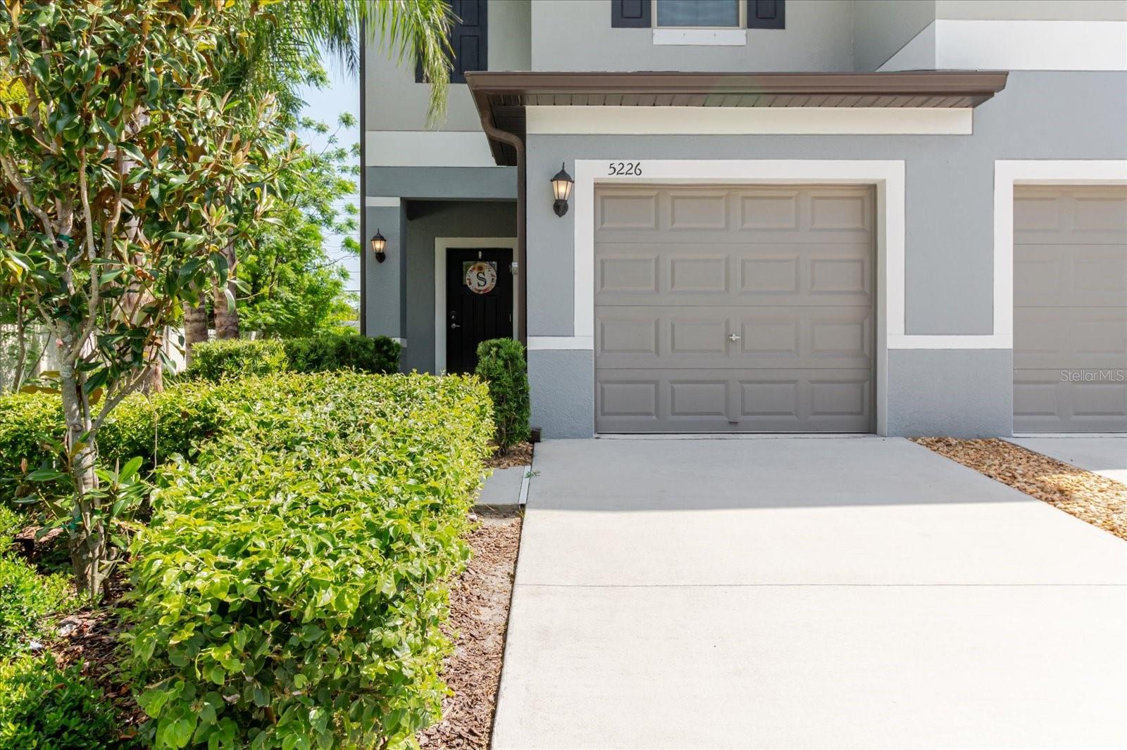 TOWNES/DARLINGTON - Residential