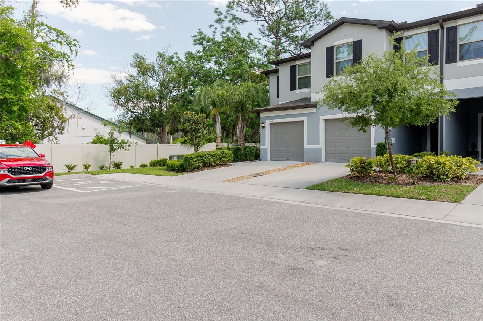 TOWNES/DARLINGTON - Residential