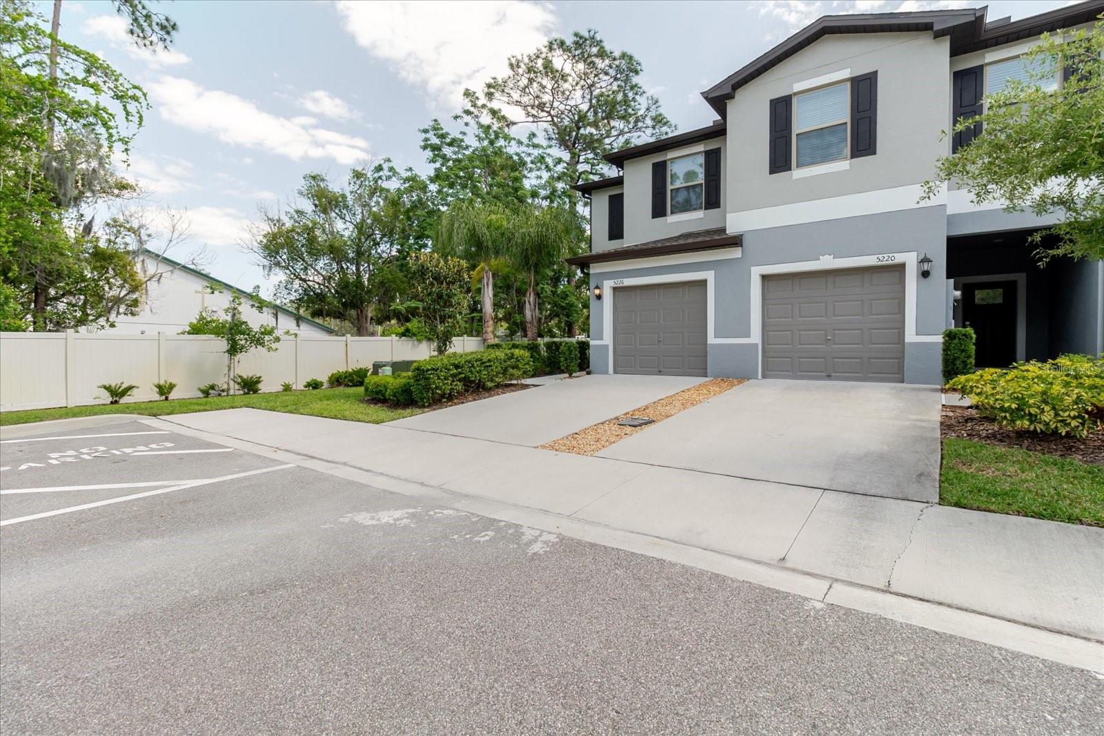 TOWNES/DARLINGTON - Residential