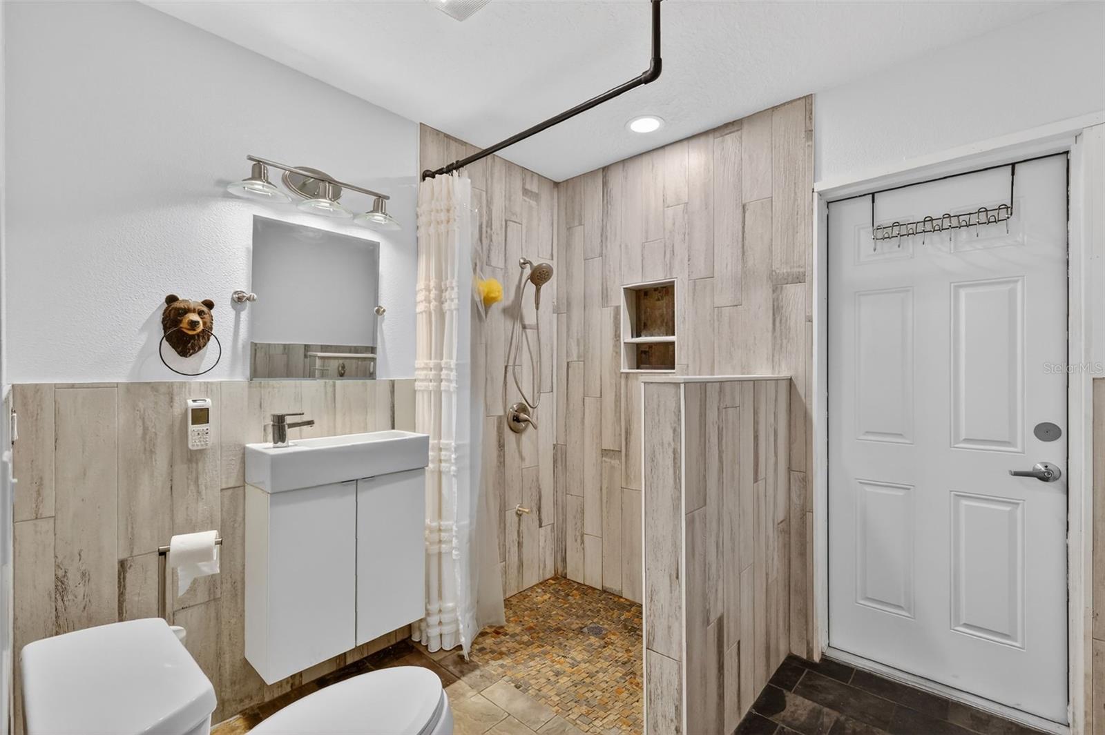 CITY/BUSHNELL - Residential