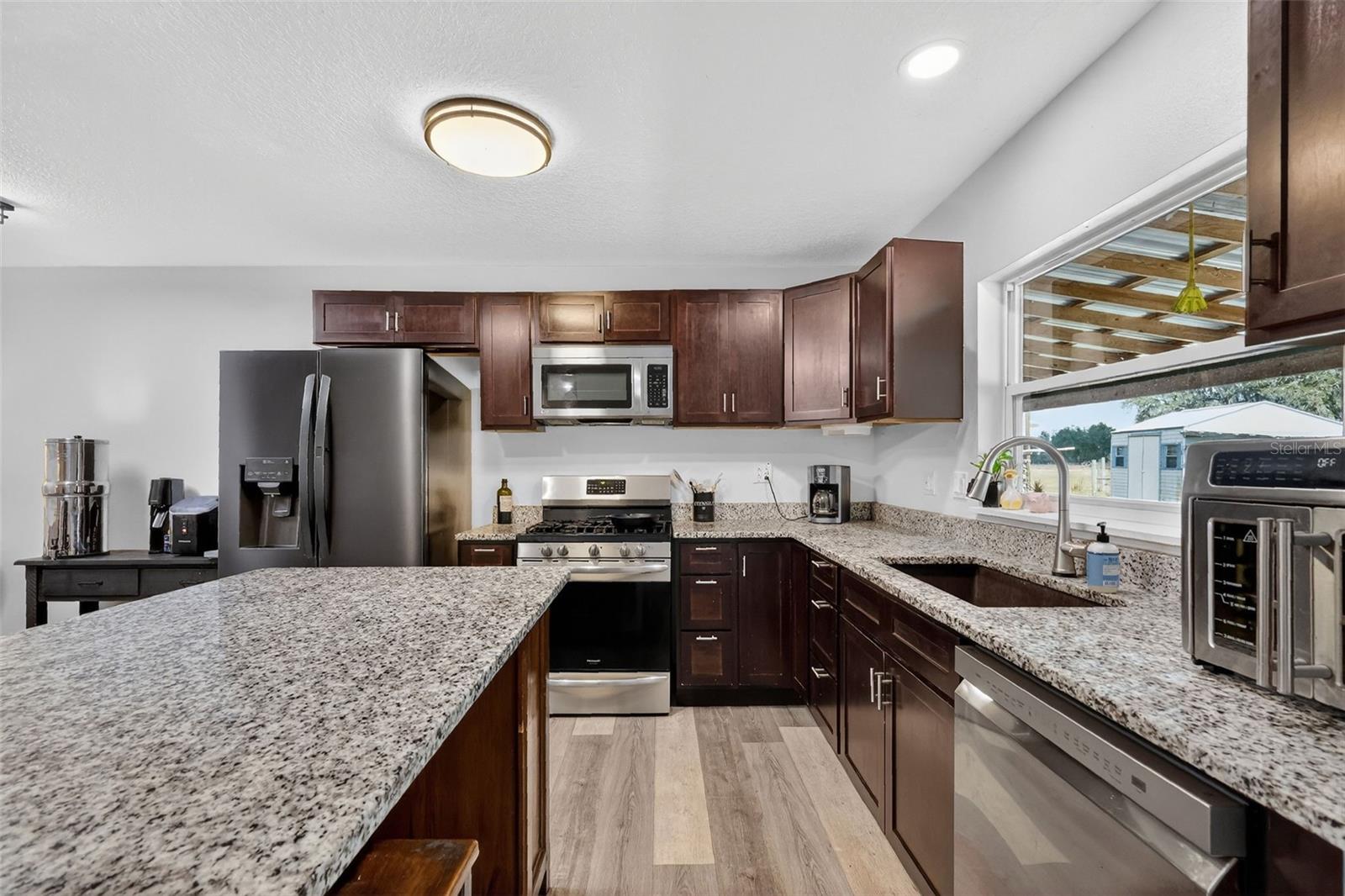 CITY/BUSHNELL - Residential