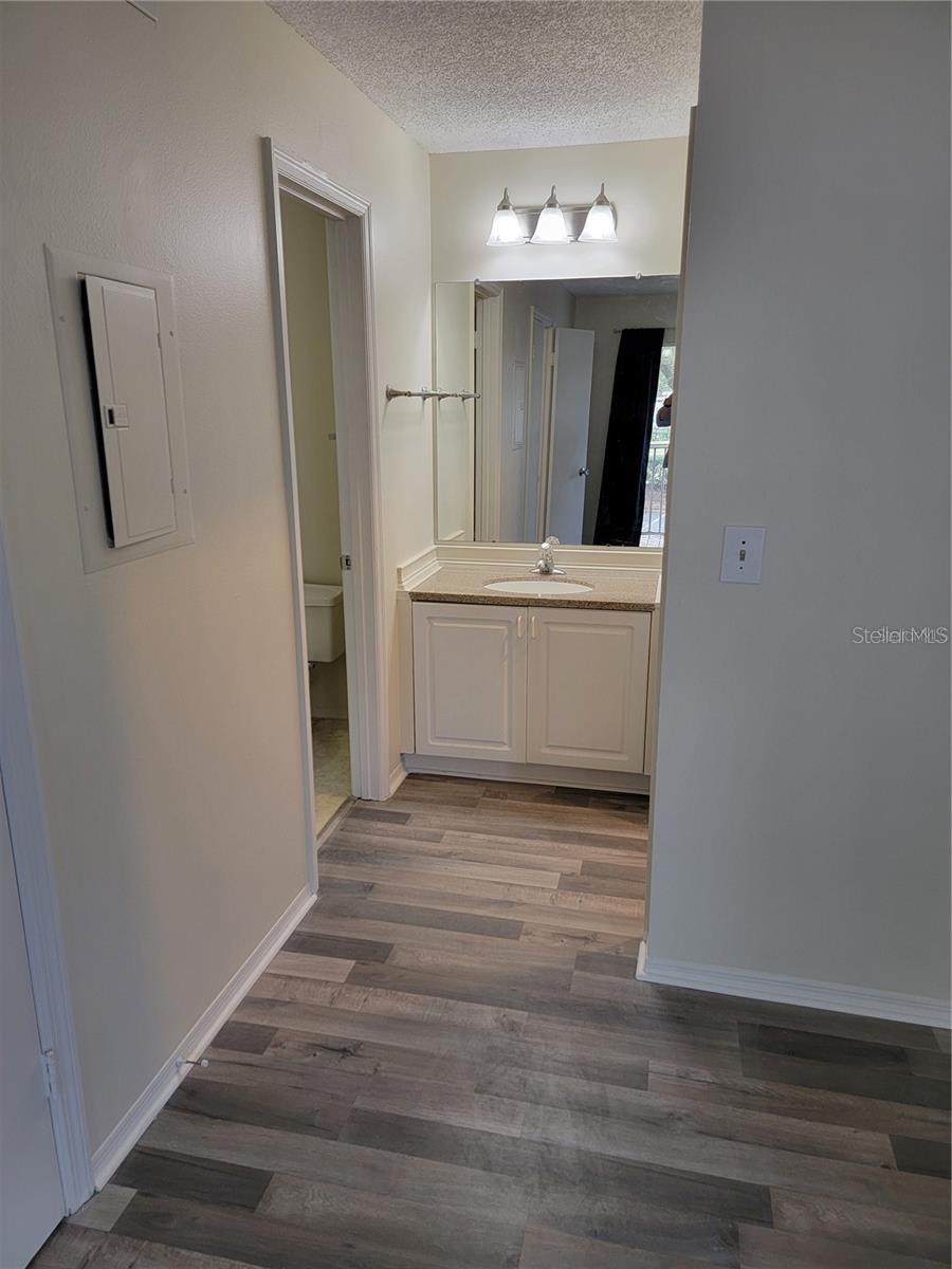 THE LANDINGS OF TAMPA A CONDOM - Residential Lease