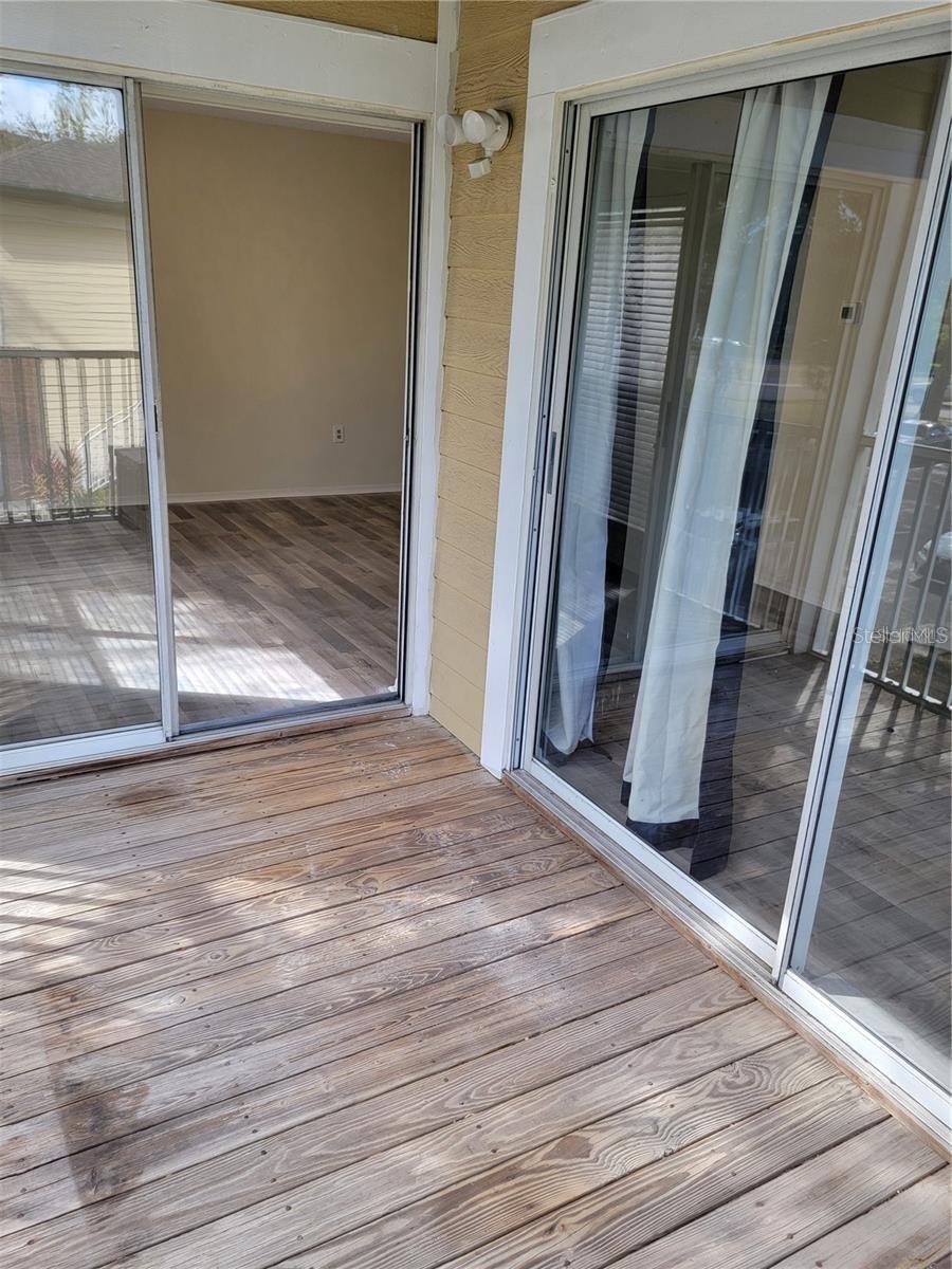 THE LANDINGS OF TAMPA A CONDOM - Residential Lease