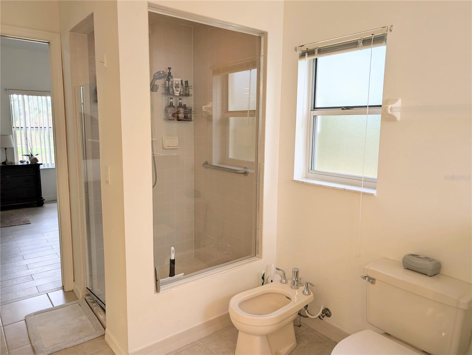 04 FAIRWAYS - Residential