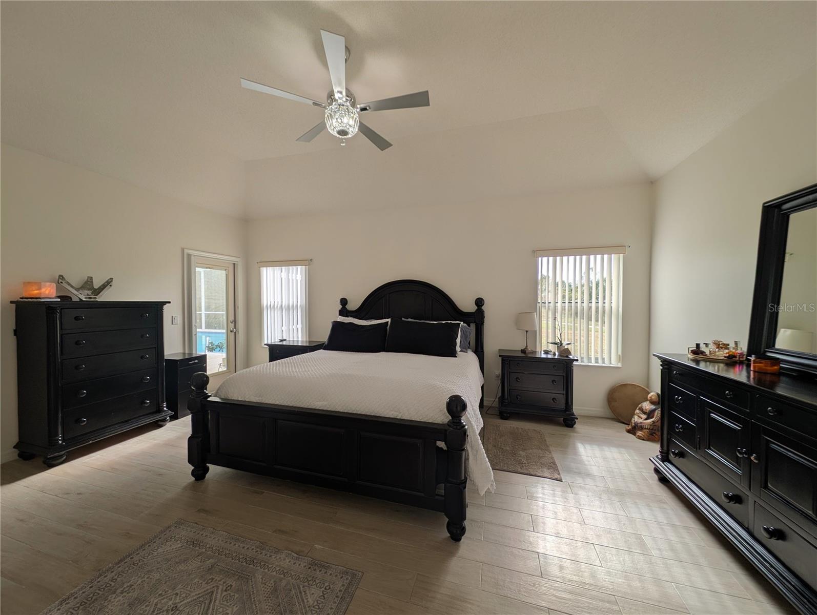 04 FAIRWAYS - Residential