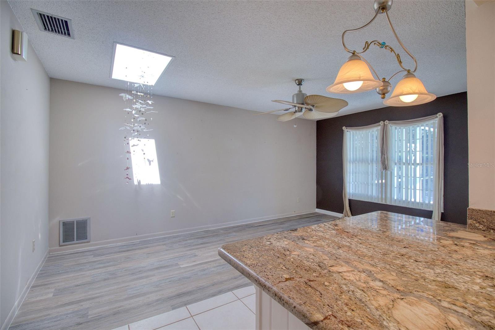 TIMBER RIDGE OF COUNTRYSIDE UNIT ONE - Residential