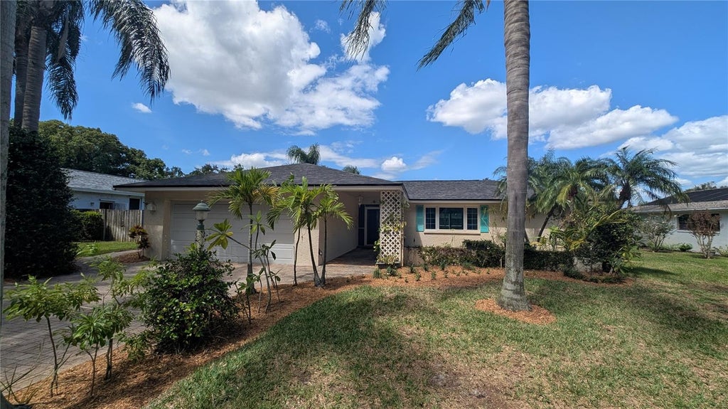 Photo of 2972 Kenilwick Drive S, Clearwater, FL 33761 (MLS # TB8506510)