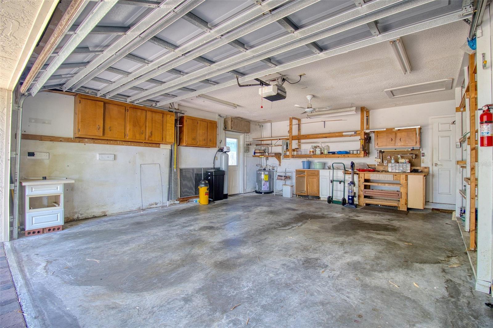 TIMBER RIDGE OF COUNTRYSIDE UNIT ONE - Residential