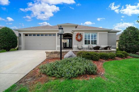 Photo of 3324 Queensway Terrace, The Villages, FL 32163 (MLS # G5102205)