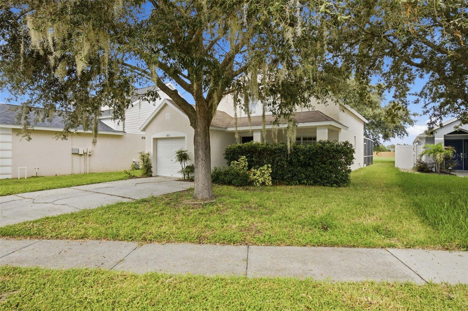 8713 PERSEA COURT