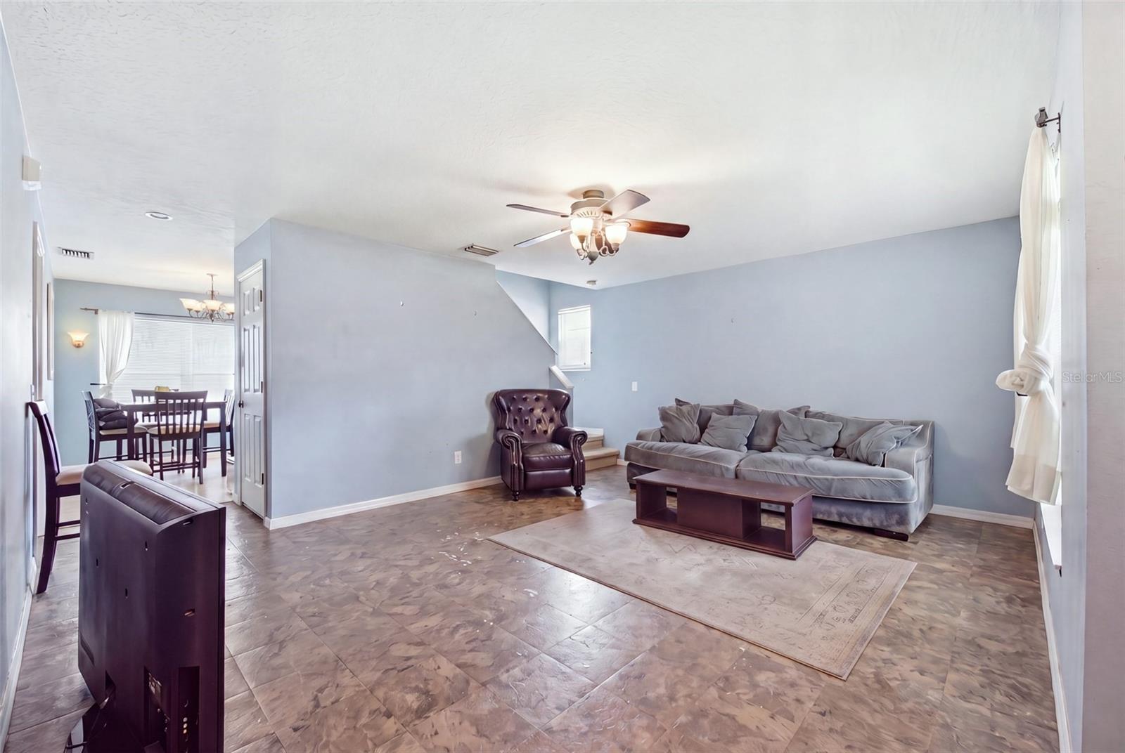8713 PERSEA COURT