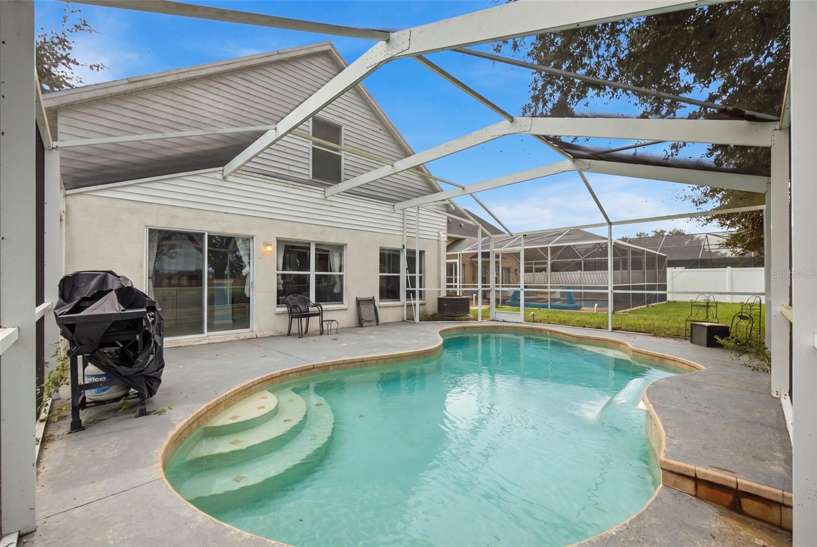 8713 PERSEA COURT